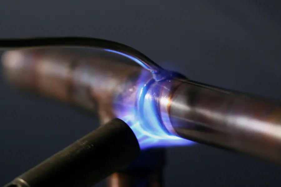 Brazing a copper joint